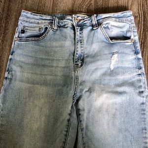 Ripped Maurices KanCan High Rise Jeggings